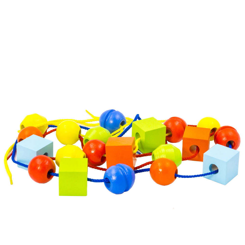 Деревянный конструктор «Шнуровочка»  окрашенный со шнуров-кой,   20 деталей, 3 шнура